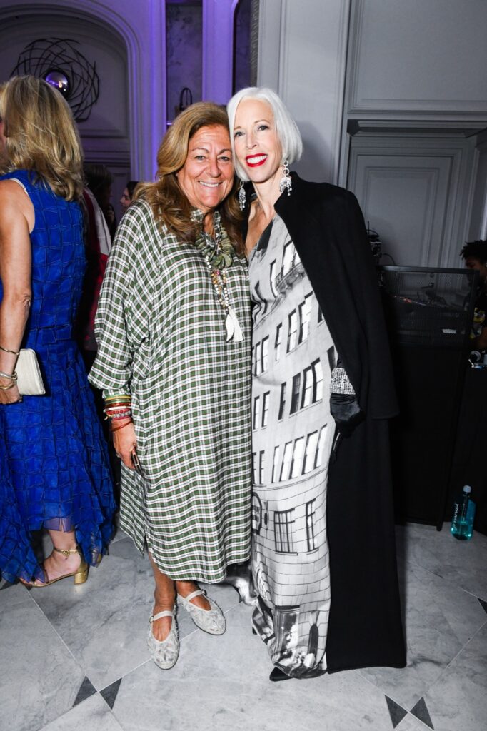 Fern Mallis, Linda Fargo