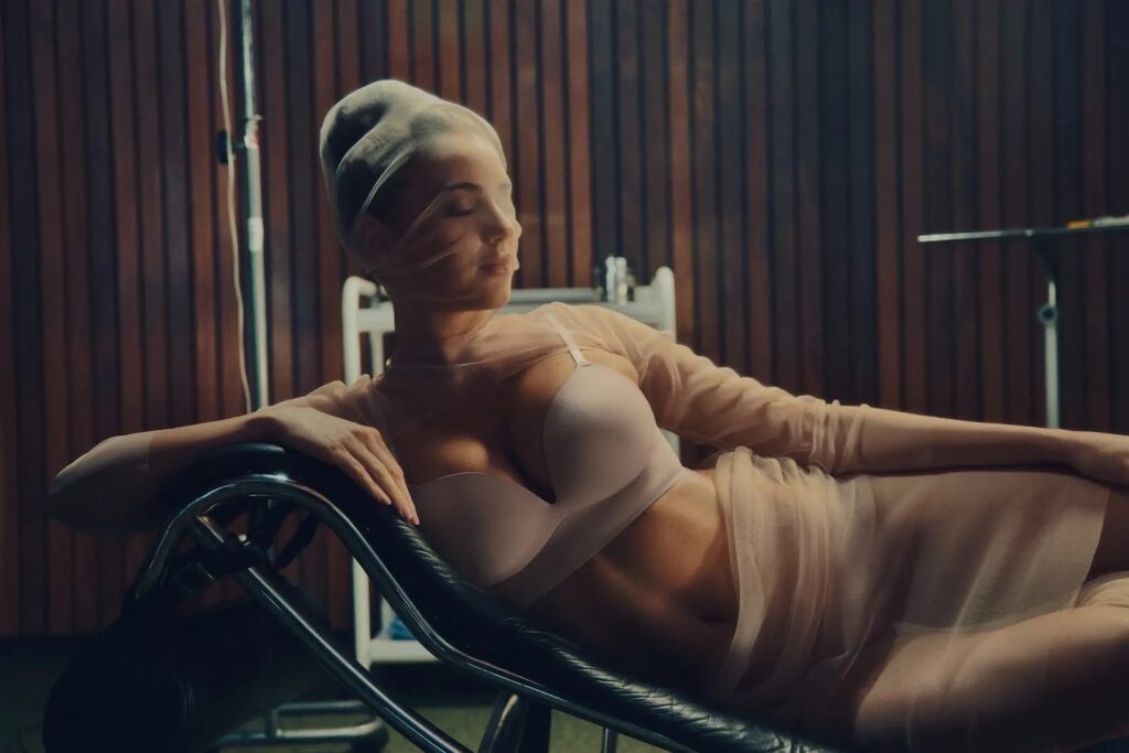 Model wearing a nude EBY wire-free bra