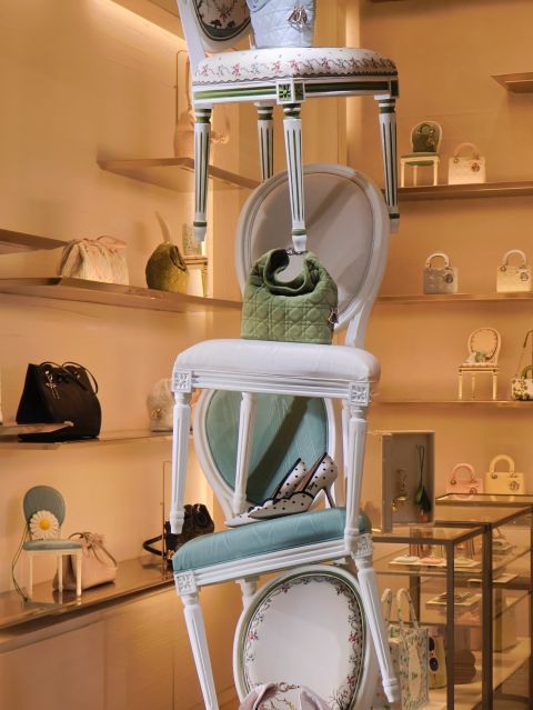 ACIERTA — Boutique visual-merchandising engineering, image 3