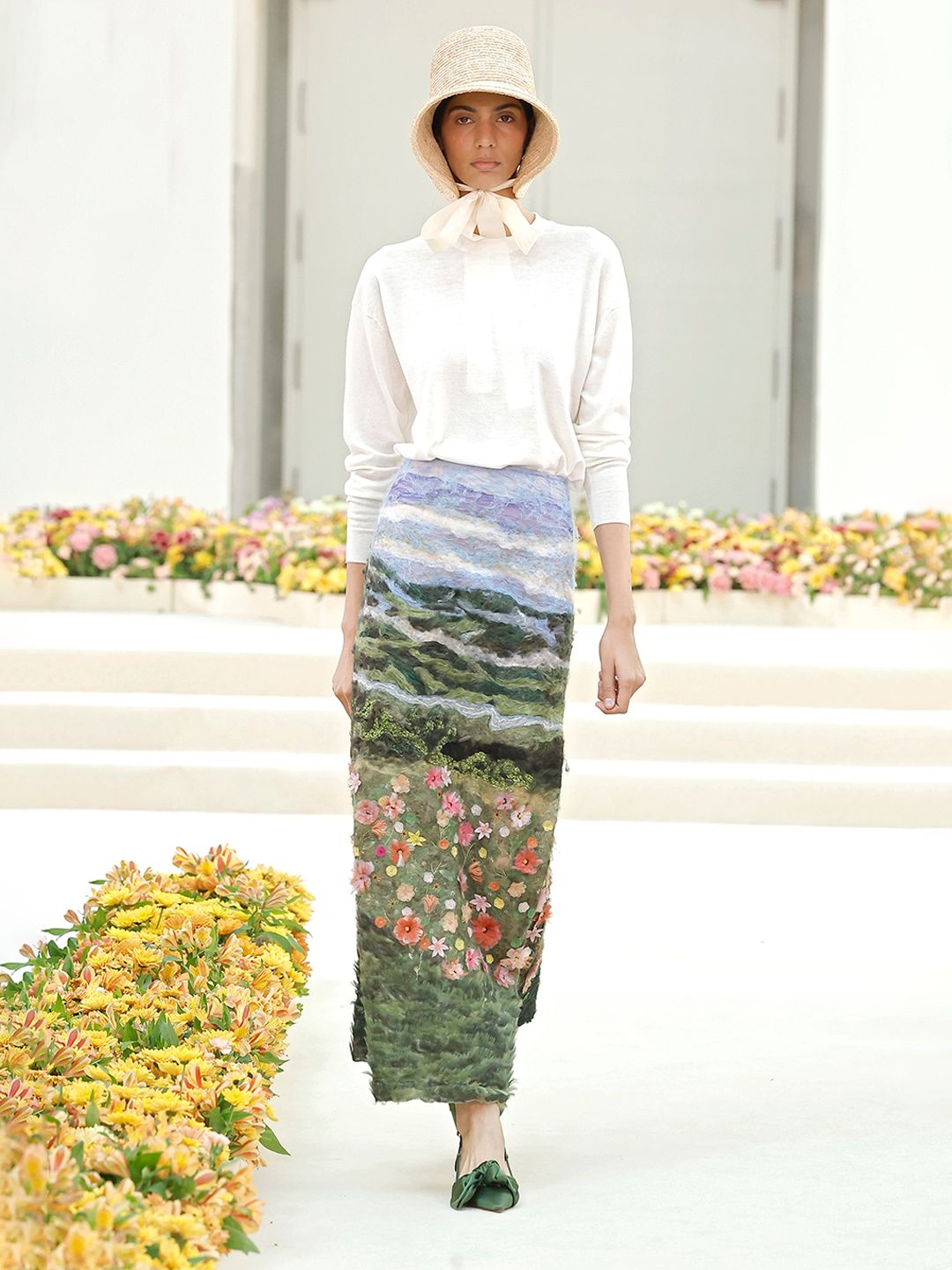 Agua by Agua Bendita Florecer Spring Summer 2027 presentation in Madrid, view 4