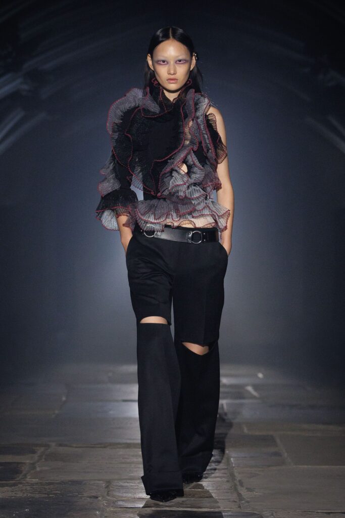 Alexander McQueen Spring/Summer 2027 runway look 16