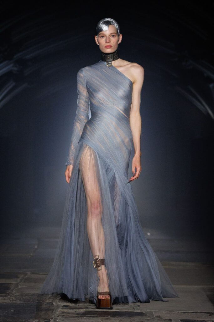 Alexander McQueen Spring/Summer 2027 runway look 18