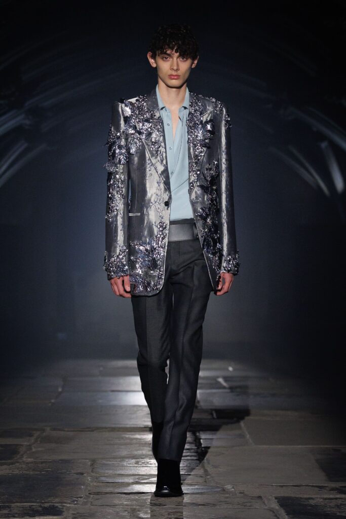 Alexander McQueen Spring/Summer 2027 runway look 38