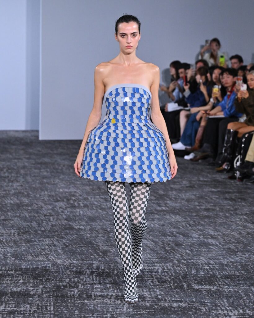 ANREALAGE Spring/Summer 2027 runway look 28