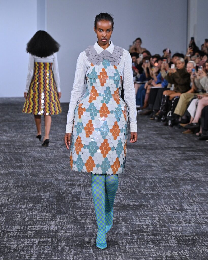 ANREALAGE Spring/Summer 2027 runway look 31