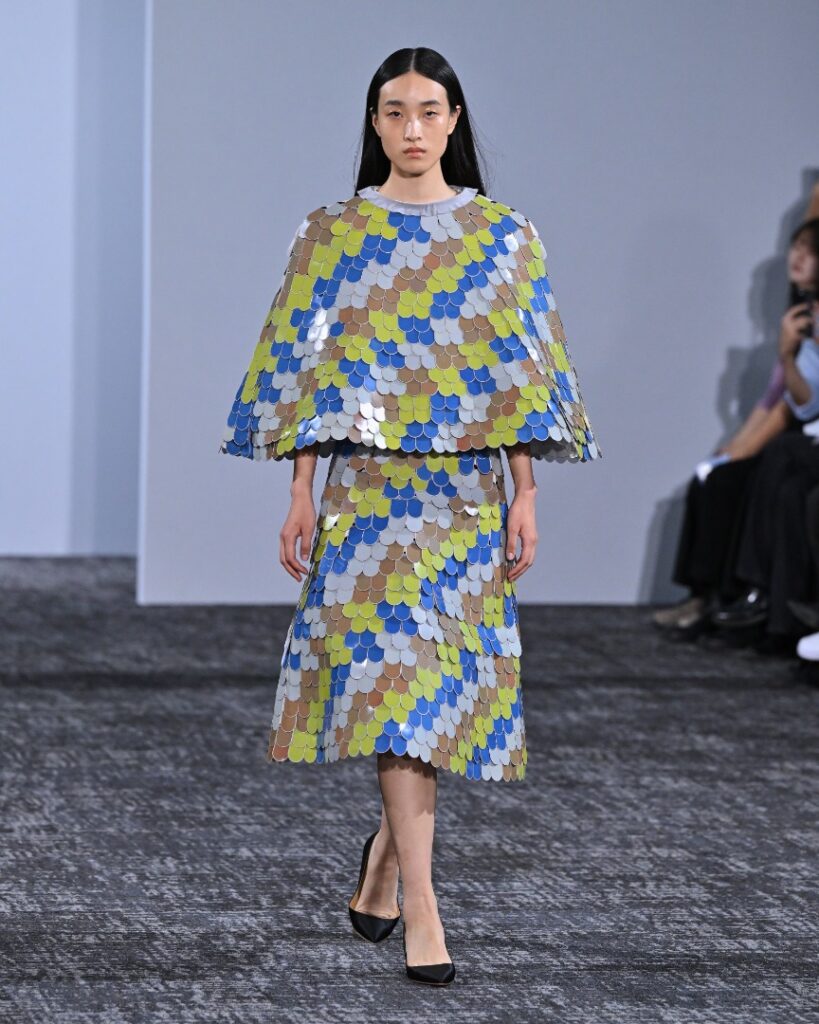 ANREALAGE Spring/Summer 2027 runway look 32