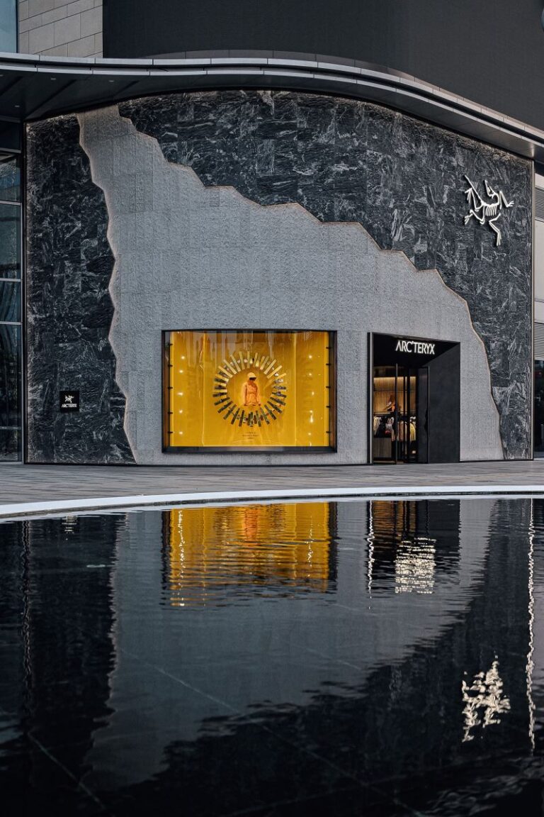 Arc'teryx retail store design in Nanchang, photo 1