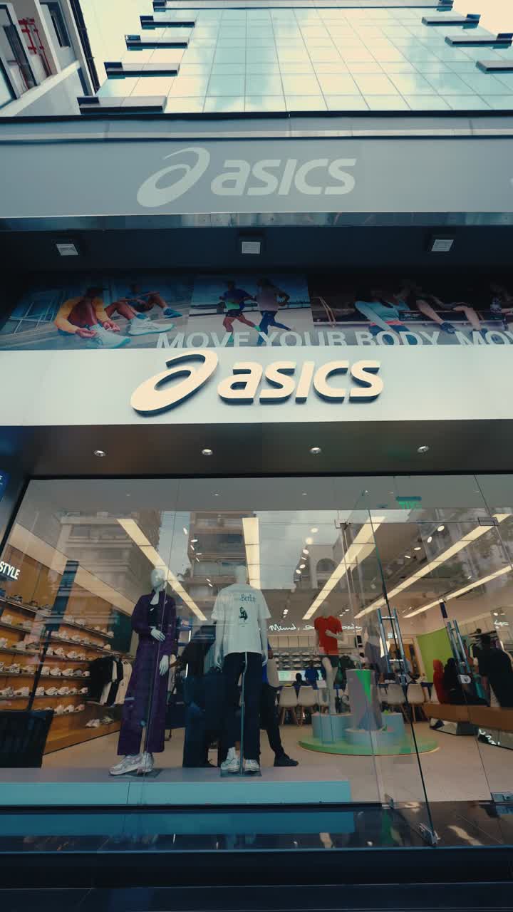 ASICS storefront shown in the GEL-STRATUS MC Mumbai launch video