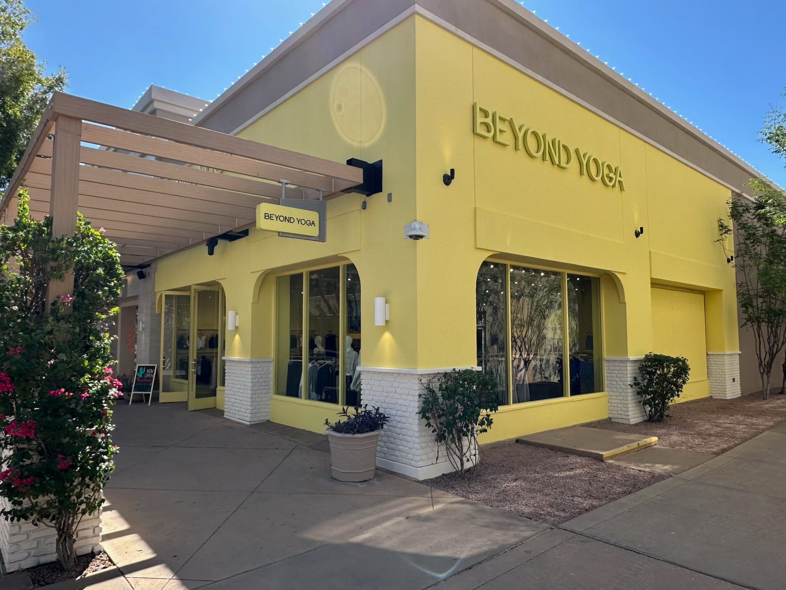 Beyond Yoga Scottsdale storefront