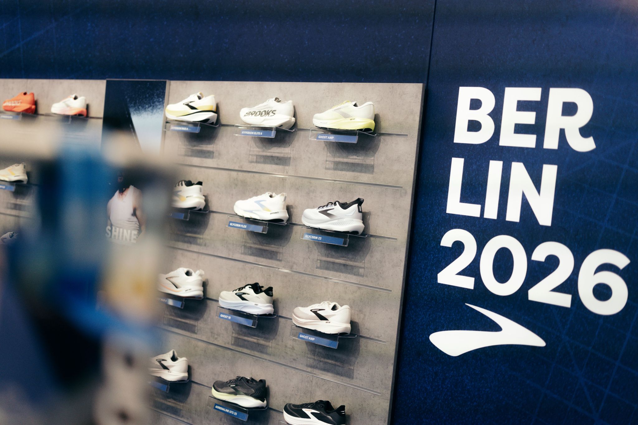 Runners at a Brooks Running Berlin activation