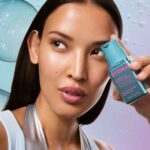 Model holding BYOMA LONGEVIT-8 Peptide Serum