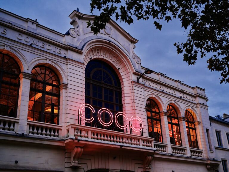 Chanel COCO MADEMOISELLE CRUSH ABSOLU activation at Le Trianon Paris — image 1