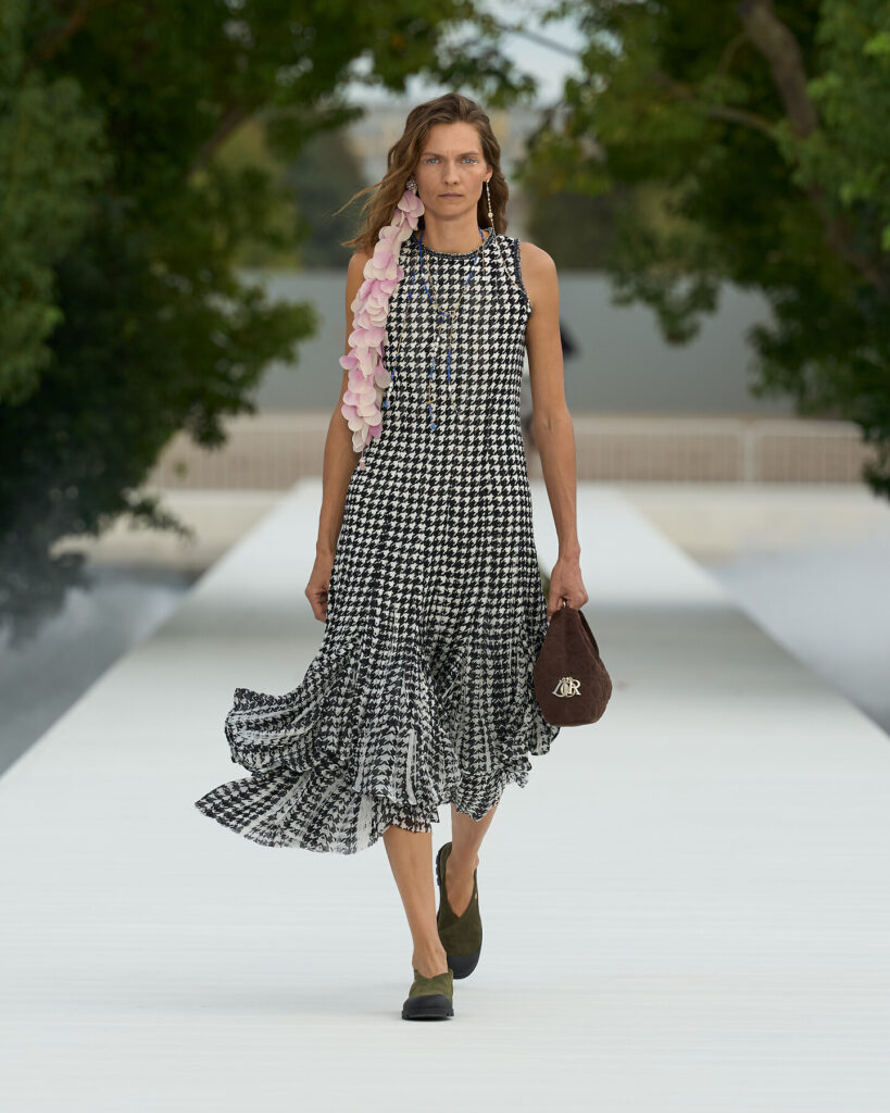 Christian Dior Spring/Summer 2027 runway look 38