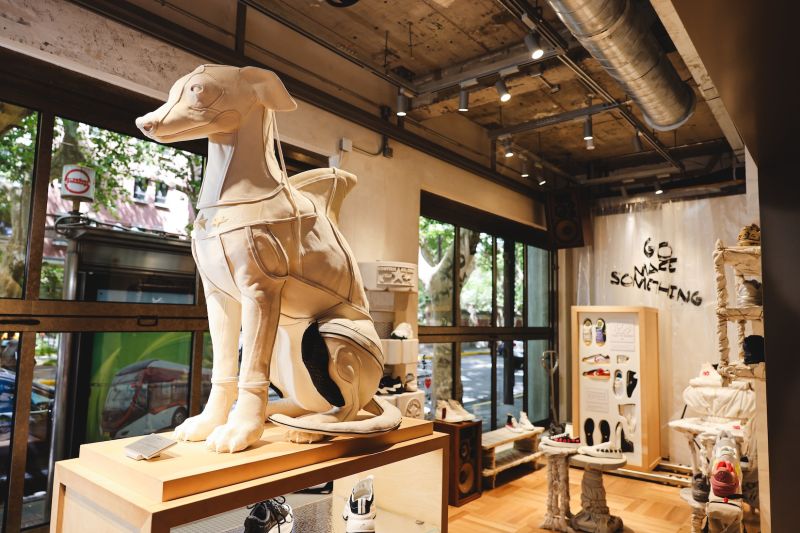 Converse — Nanjing and Shanghai retail concepts — photograph 4