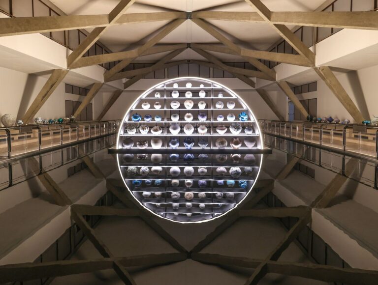 Craftsmanship display shared by De Beers for Homo Faber