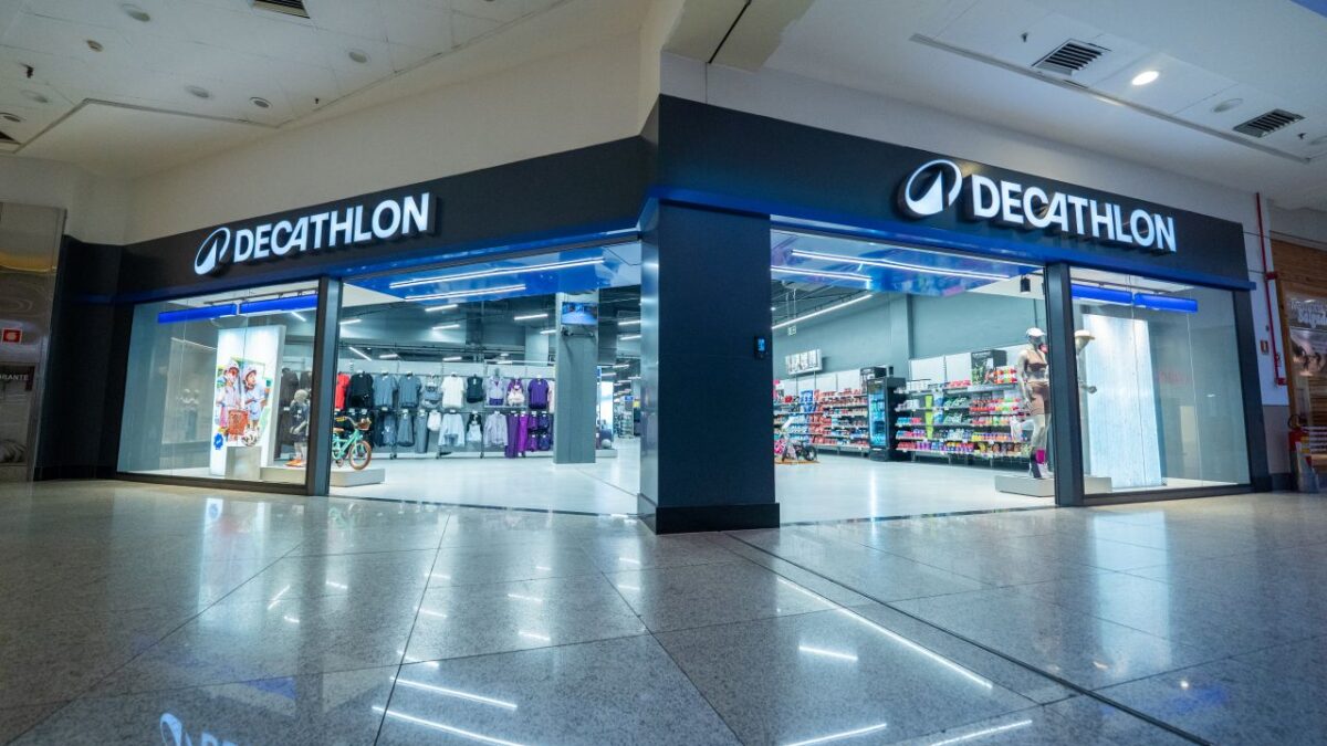 Exterior entrance to Decathlon's NorteShopping store in Rio de Janeiro