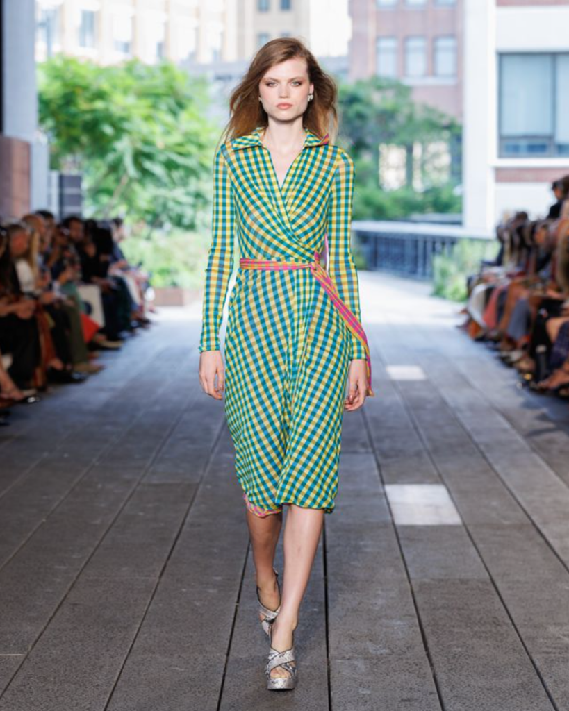 Diane von Furstenberg Spring/Summer 2027 runway look 25