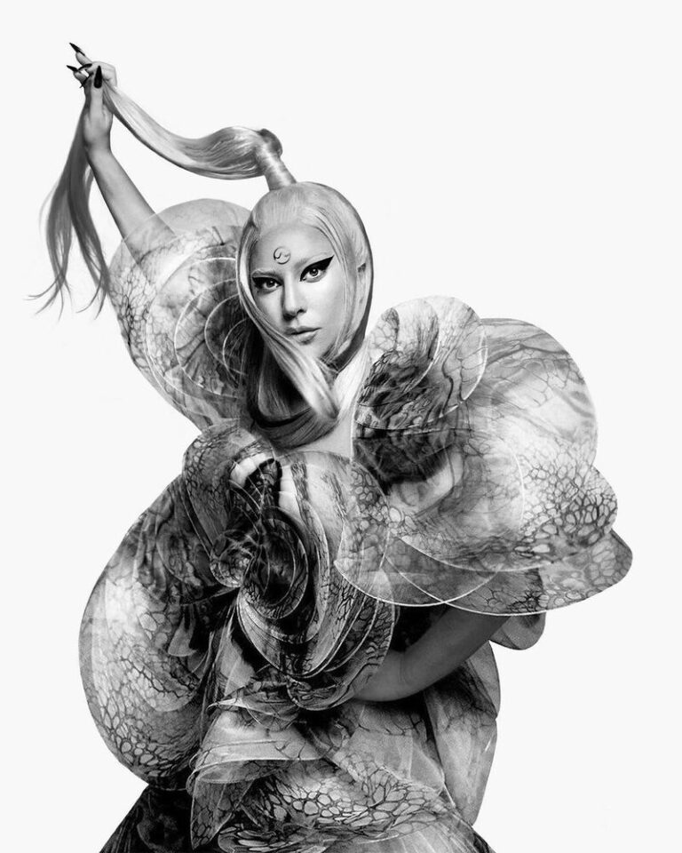 Iris van Herpen Sculpting the Senses exhibition image 1