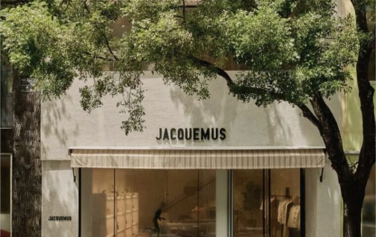 Jacquemus — Miami boutique interior and exterior — photograph 1
