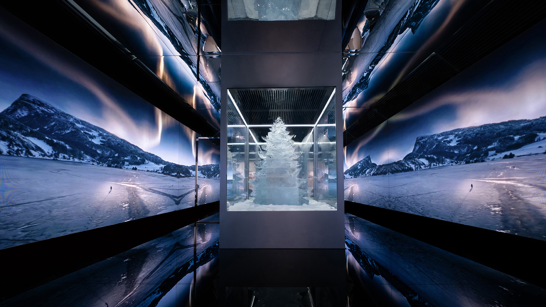 Jaeger-LeCoultre Valley of Inventions exhibition in Shanghai, view 5