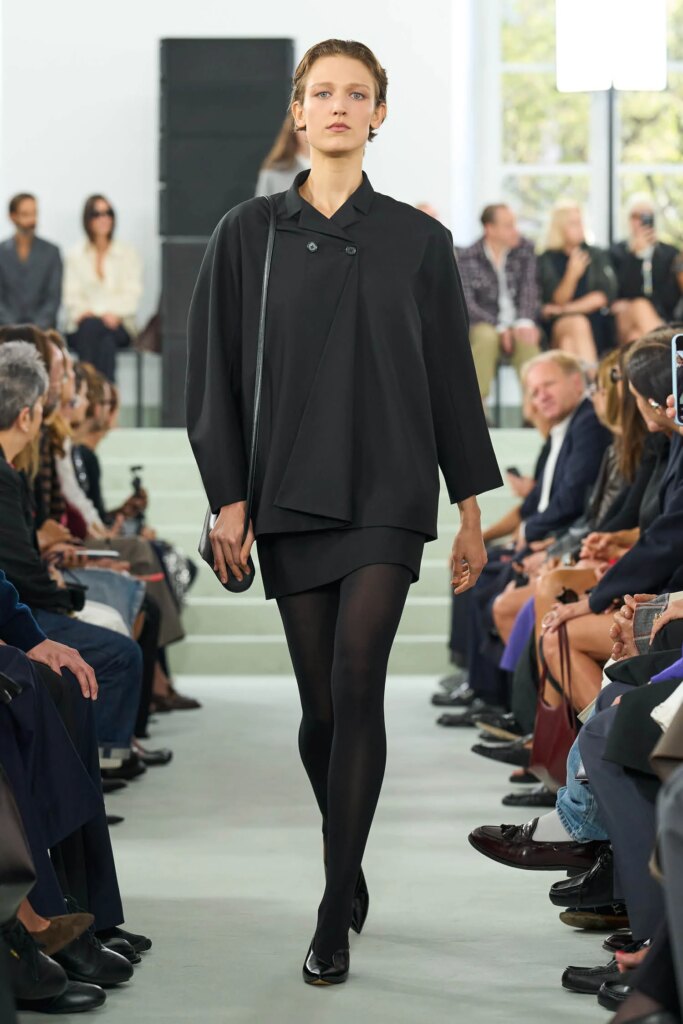 Jil Sander Spring/Summer 2027 runway look 14