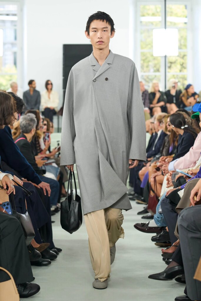 Jil Sander Spring/Summer 2027 runway look 16