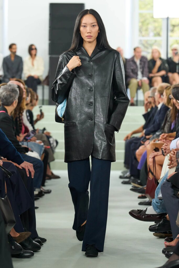 Jil Sander Spring/Summer 2027 runway look 17