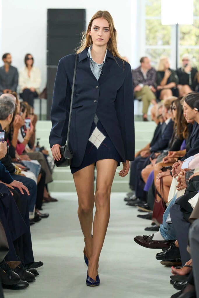 Jil Sander Spring/Summer 2027 runway look 21