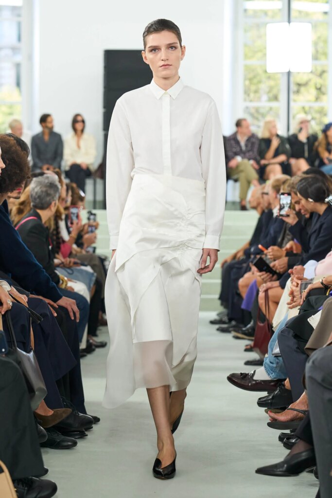 Jil Sander Spring/Summer 2027 runway look 23
