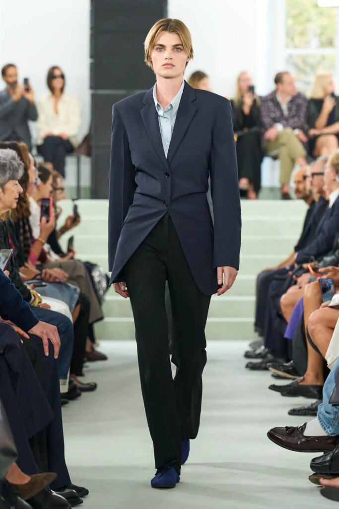 Jil Sander Spring/Summer 2027 runway look 30