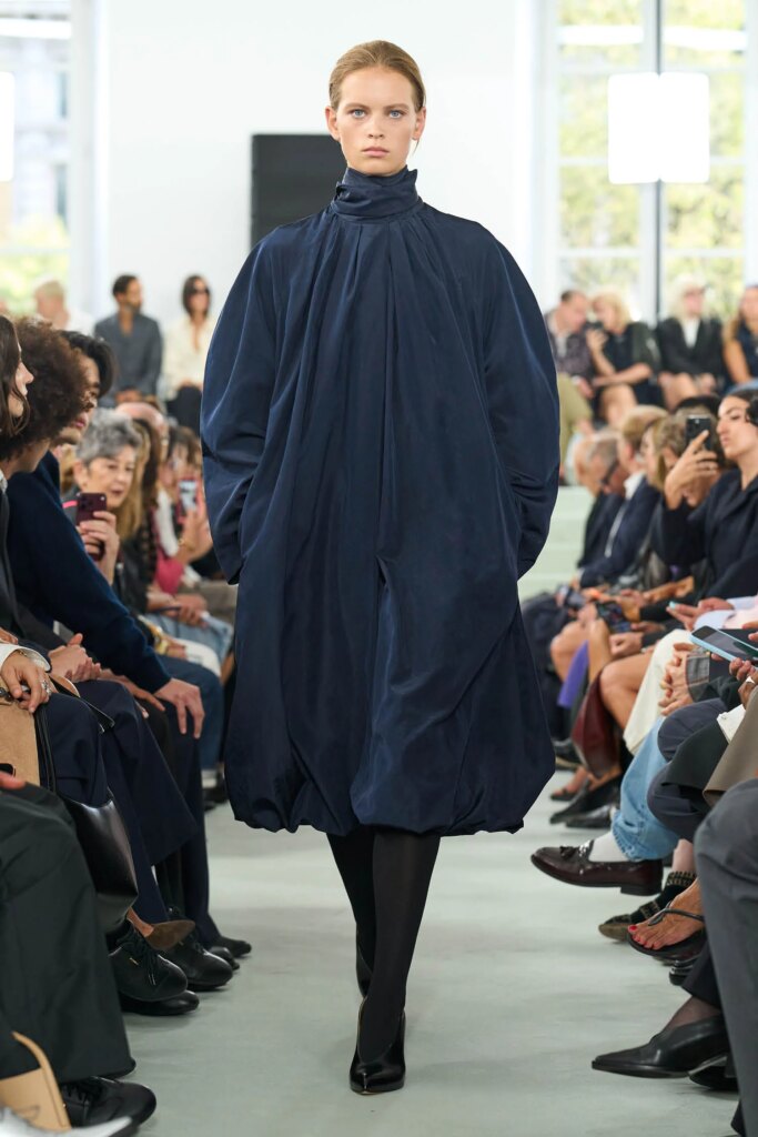 Jil Sander Spring/Summer 2027 runway look 34