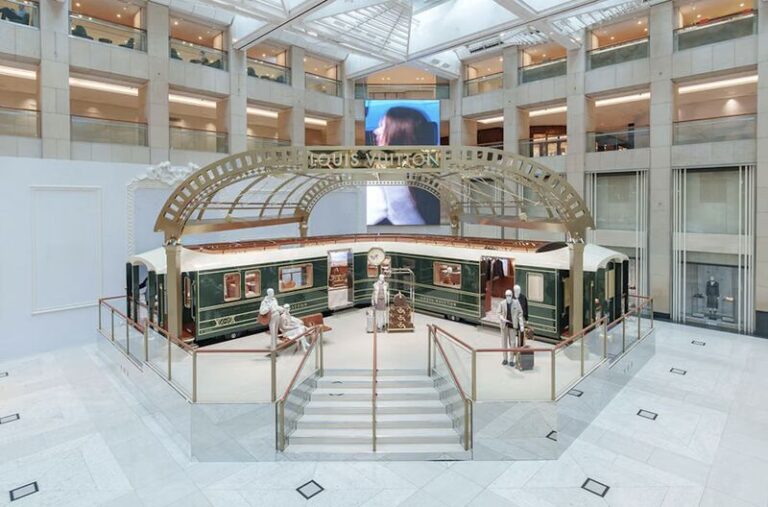 Louis Vuitton — train-themed Landmark Atrium pop-up — photograph 1