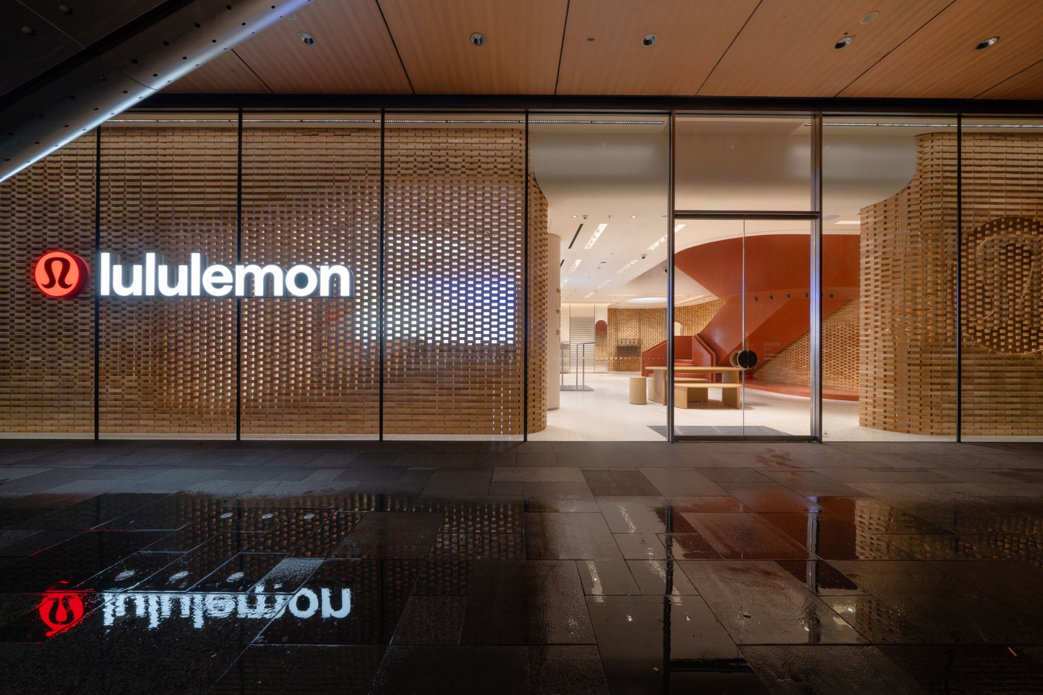 Lululemon Taikoo Li Chengdu flagship, photo 6