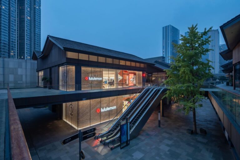 Exterior of lululemon Taikoo Li Chengdu flagship