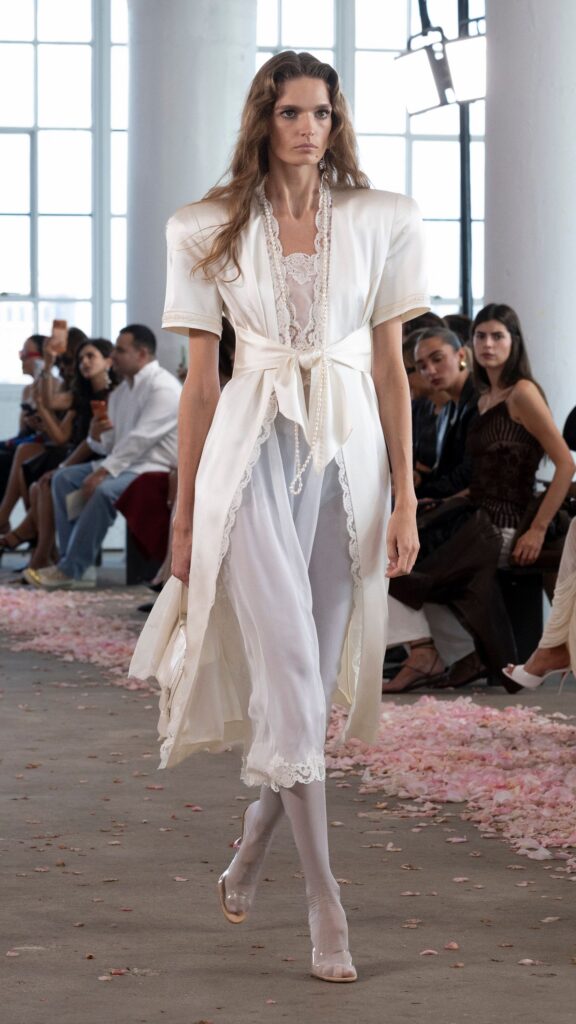 Magda Butrym Spring/Summer 2027 runway look 28