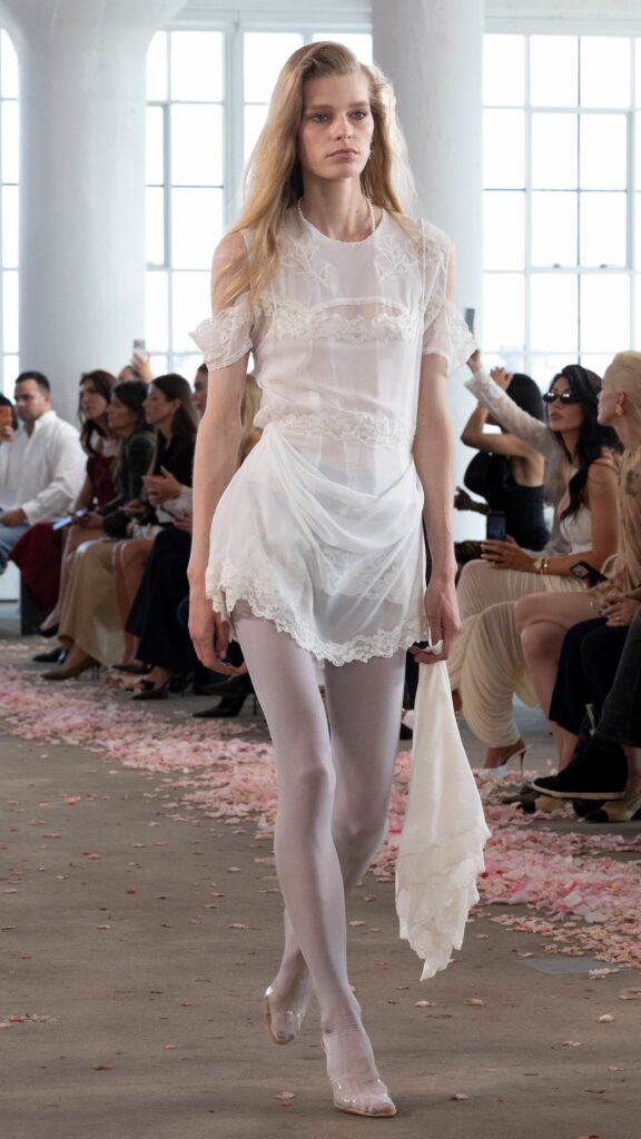 Magda Butrym Spring/Summer 2027 runway look 31