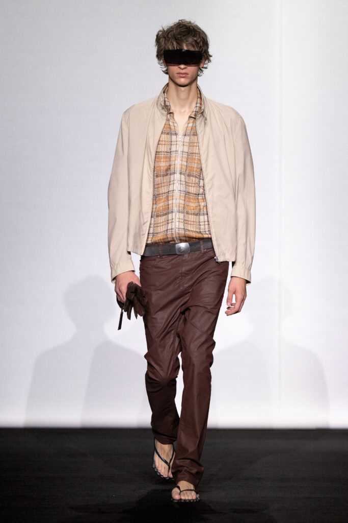 MM6 Maison Margiela Spring-Summer 2027 Show runway look 15