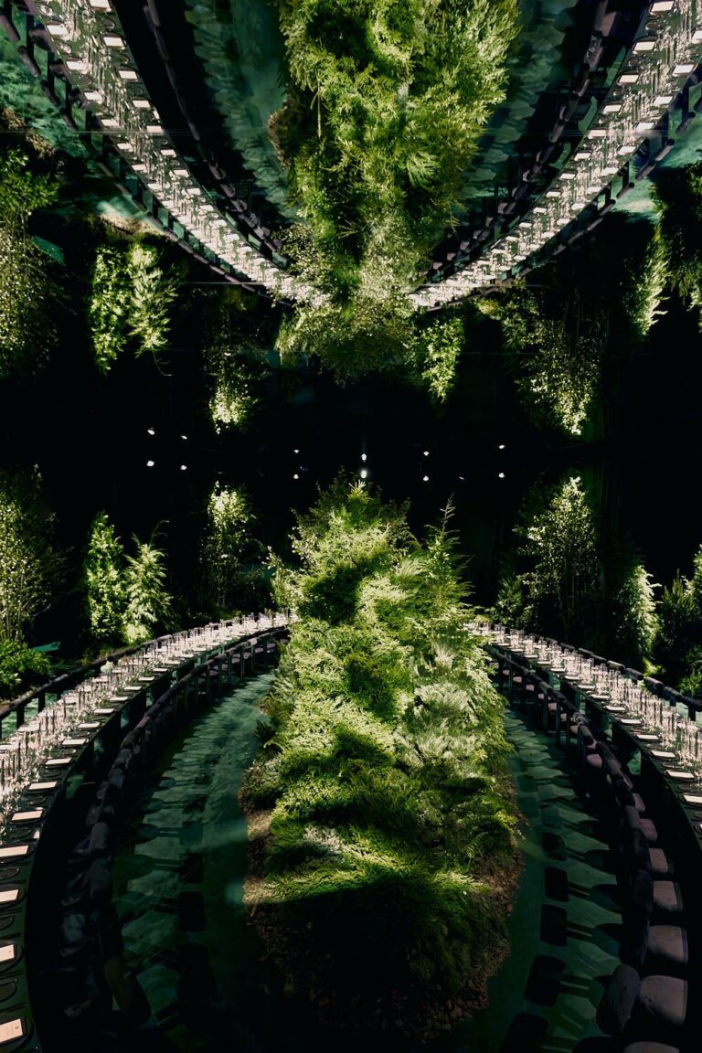 Moncler — Pioneers Dinner set design — photograph 1