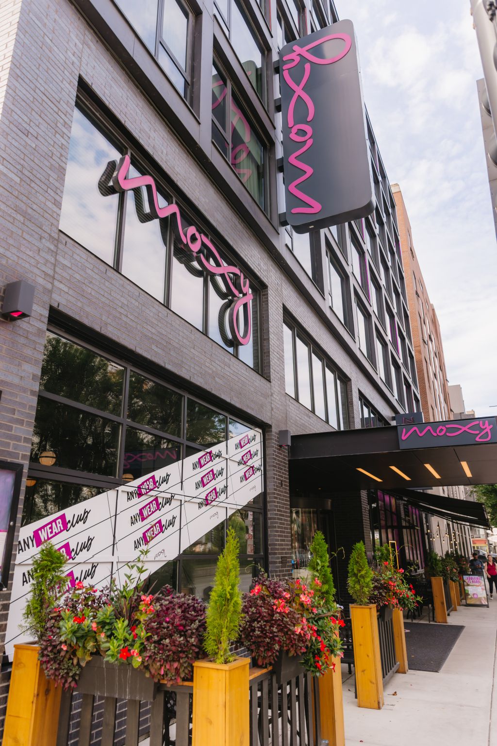 AnyWEAR Club fashion event at Moxy Chicago, photo 1