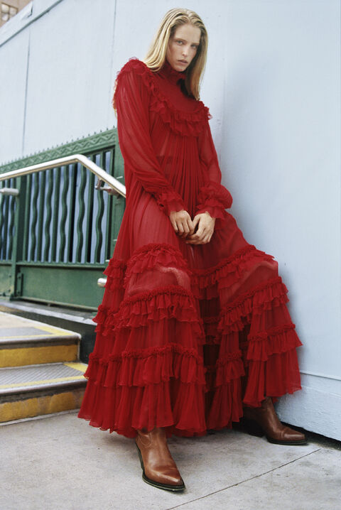 NET-A-PORTER — Multi-brand seasonal campaign, image 2