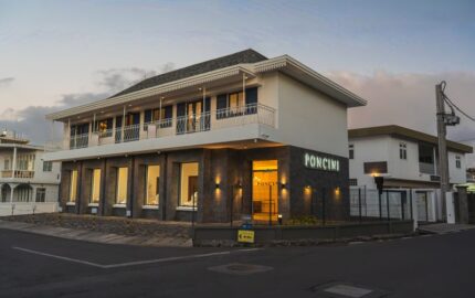 Exterior of the new PONCINI Curepipe boutique