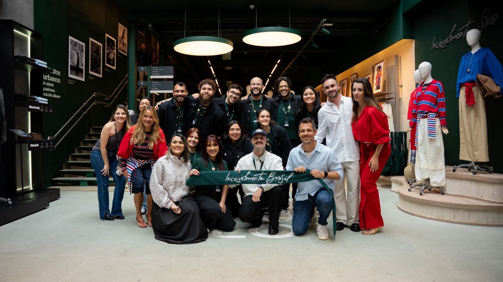 Riachuelo team at the Oscar Freire flagship reopening