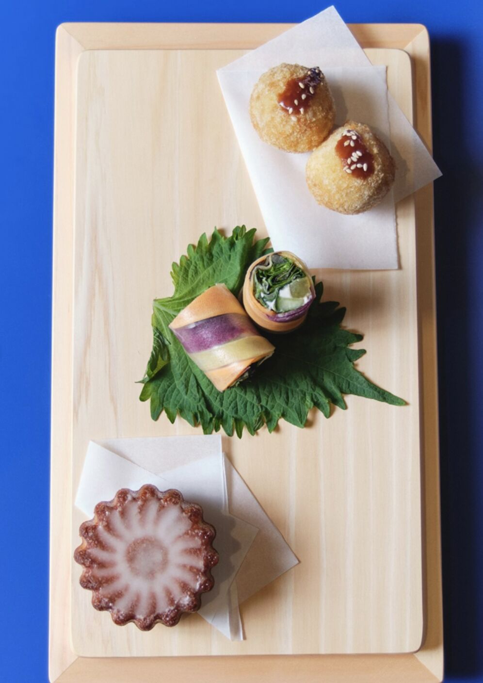 Food selection at sacai TO GO