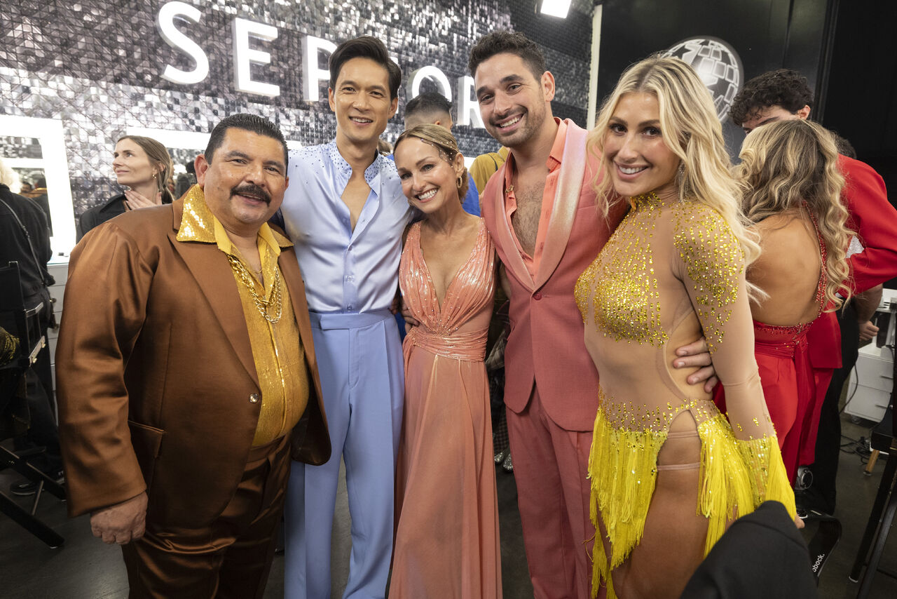 Sephora backstage at Dancing with the Stars, source photograph 3
