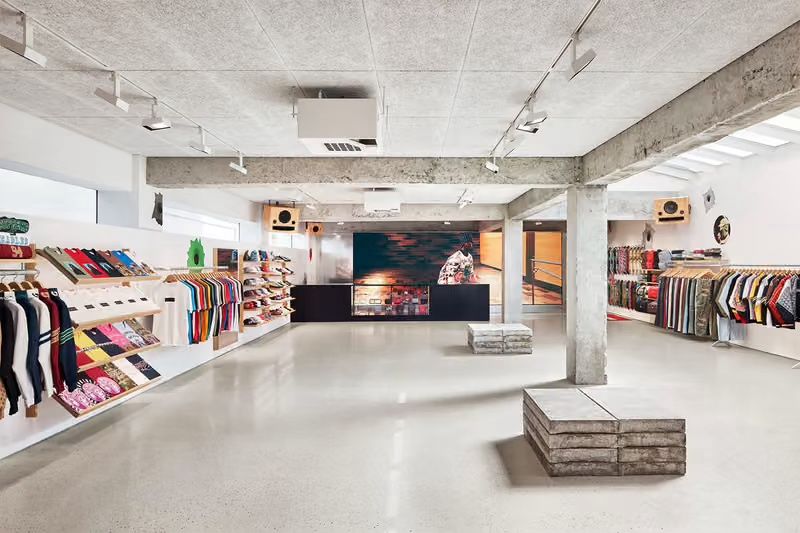 Supreme: additional event or store view 3