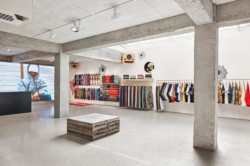 Supreme: additional event or store view 4