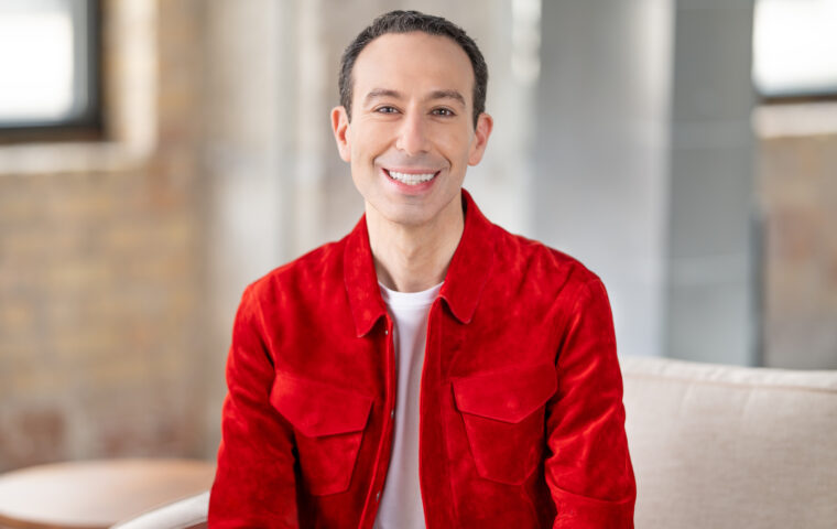 Mark Weinstein in a red shirt.