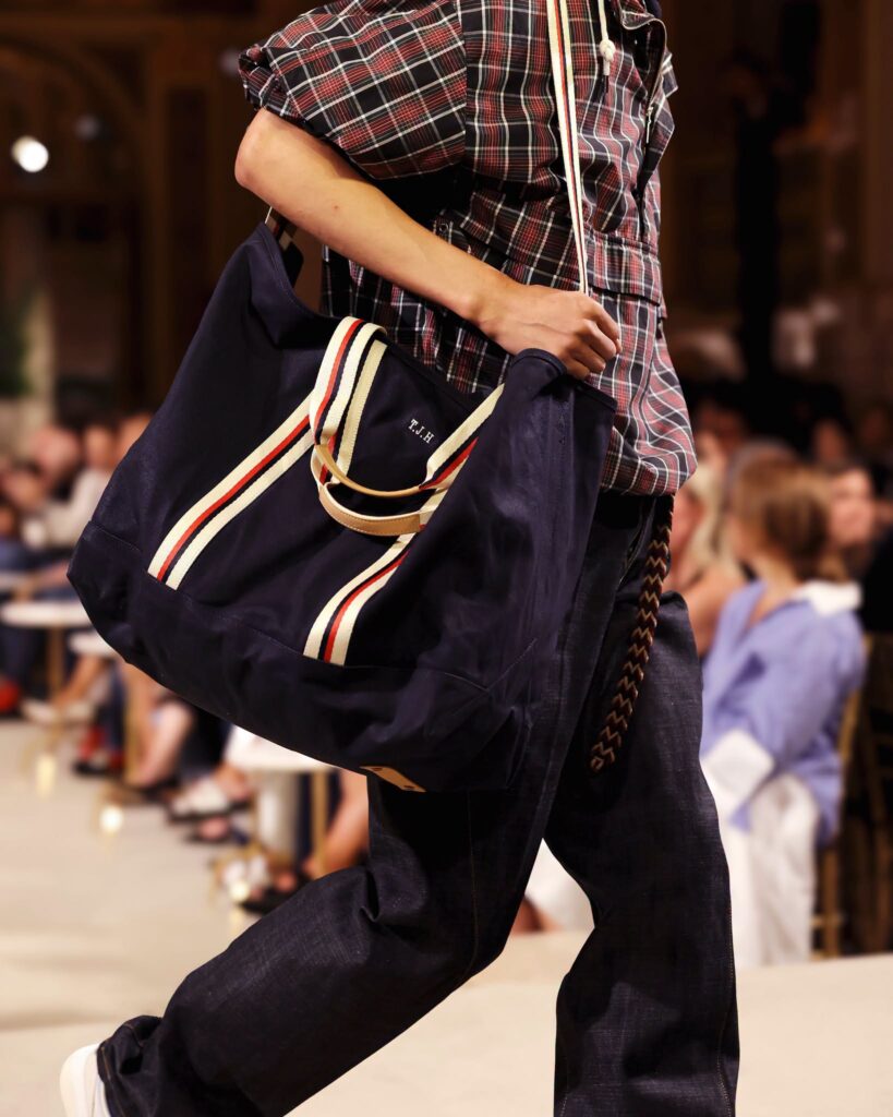 Tommy Hilfiger Spring/Summer 2027 runway look 07
