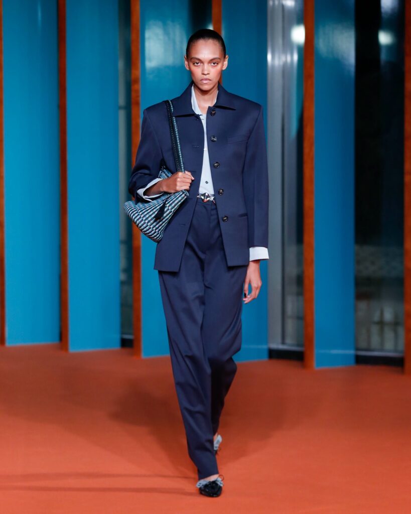 Tory Burch Spring/Summer 2027 runway look 02