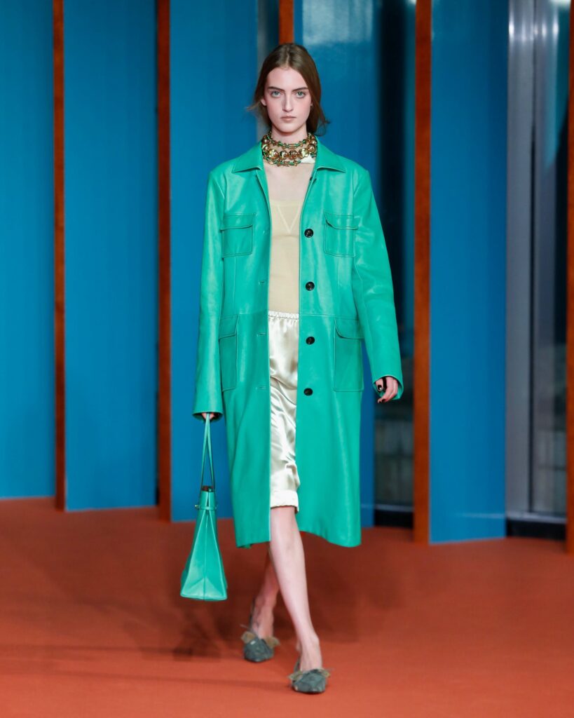 Tory Burch Spring/Summer 2027 runway look 03